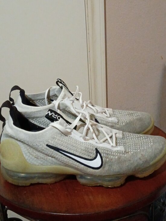 Nike Air VaporMax 2021 Flyknit Monochrome Gray Low Top Lace-Up DH4084-100 Sz 10 main image 10